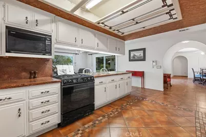 7791 Madrilena, Carlsbad, CA 92009 - Photo 7
