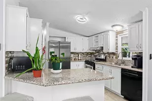 400 Greenfield Dr, El Cajon, CA 92021 - Photo 11