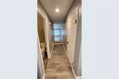 1810 Manzanita Court, Vista, CA 92083 - Photo 21