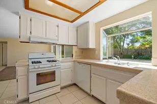 517 Heather Ridge Rd, San Marcos, CA 92078 - Photo 9