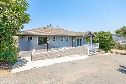2125 Puerto Del Mundo, Fallbrook, CA 92028 - Photo 11