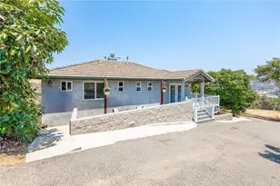 2125 Puerto Del Mundo, Fallbrook, CA 92028 - Photo 11