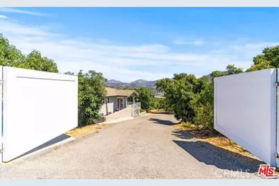 2125 Puerto Del Mundo, Fallbrook, CA 92028 - Photo 61