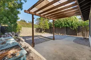 1811 Woodbrook Ln, Fallbrook, CA 92028 - Photo 27