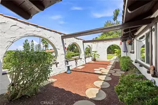 1229 Via Sendero, Escondido, CA 92029 - Photo 9