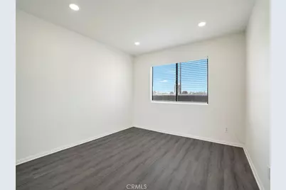 9038 Orion Avenue #209, North Hills, CA 91343 - Photo 7