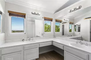 27621 Carballo, Mission Viejo, CA 92692 - Photo 19