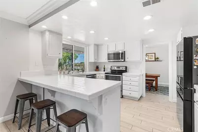 27621 Carballo, Mission Viejo, CA 92692 - Photo 13