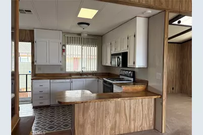 227 Bluebird Lane, Oceanside, CA 92057 - Photo 7
