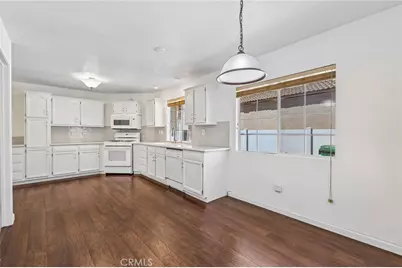 24181 Corte Cordoba, Murrieta, CA 92562 - Photo 13