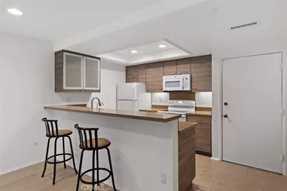 10737 San Diego Mission Road #106, San Diego, CA 92108 - Photo 5
