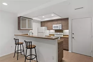 10737 San Diego Mission Rd, San Diego, CA 92108 - Photo 5