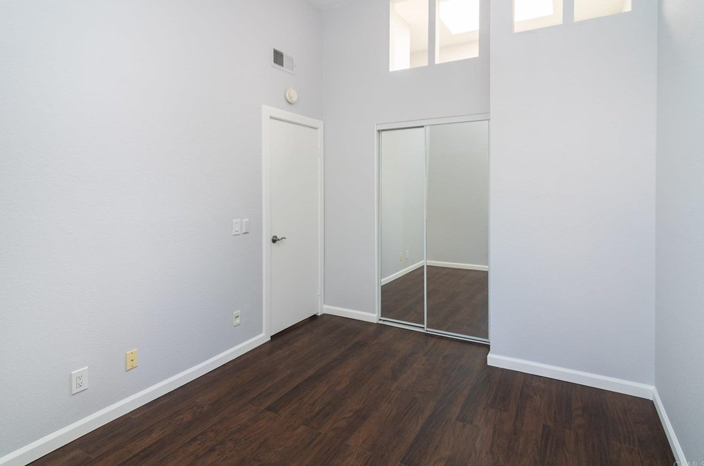 179 Mcafee Ct, Thousand Oaks CA 91360-2671 exterior