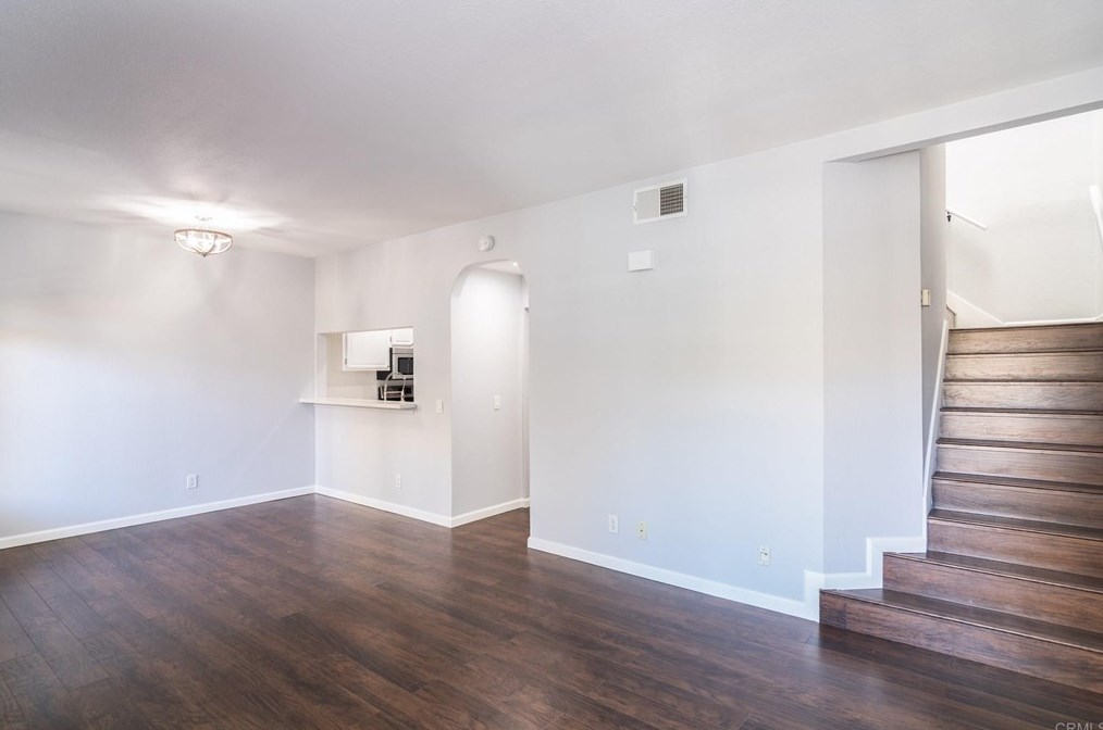 179 Mcafee Ct, Thousand Oaks CA 91360-2671 exterior