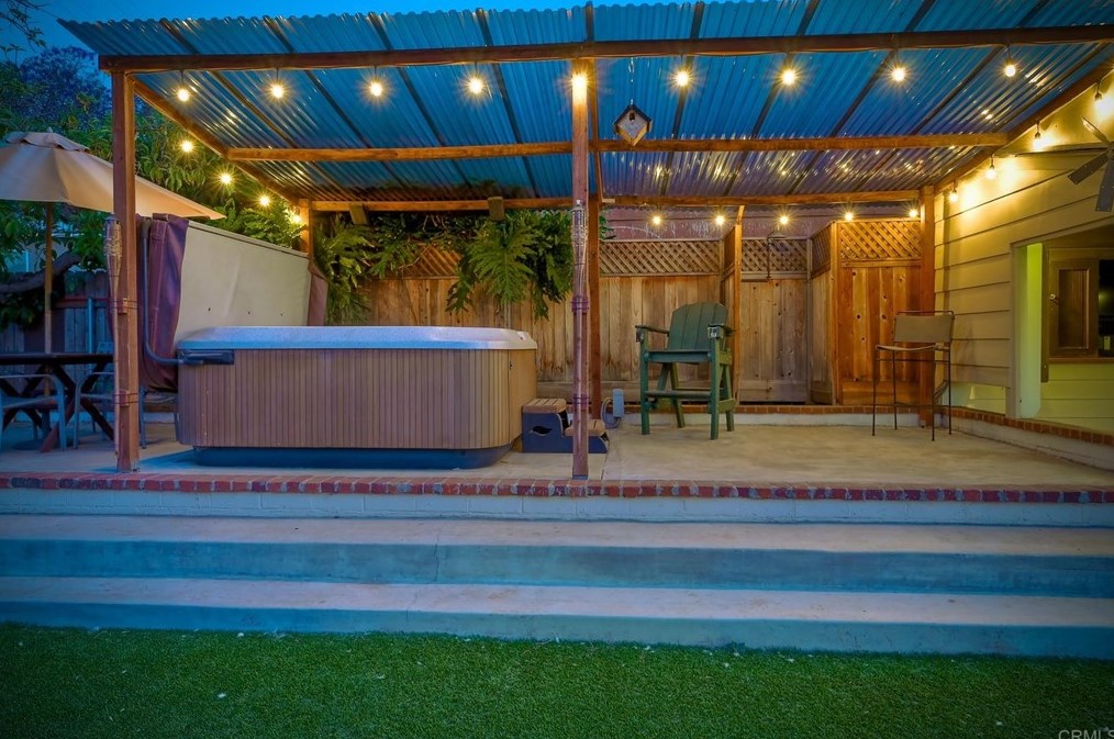 8845 Greenview Pl, Spring Valley CA  91977-1018 exterior