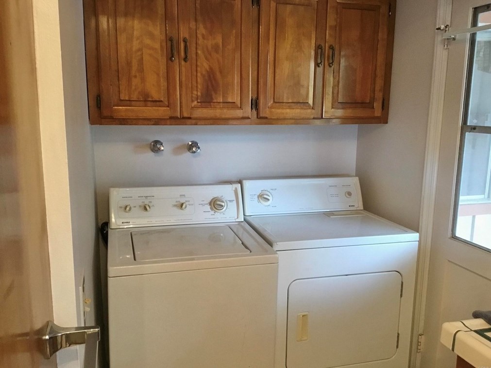 4592 Sleeping Indian Rd, Fallbrook CA  92028-8873 exterior