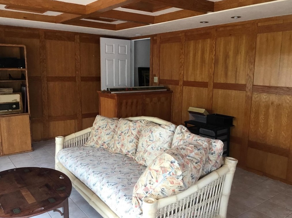 4592 Sleeping Indian Rd, Fallbrook CA  92028-8873 exterior