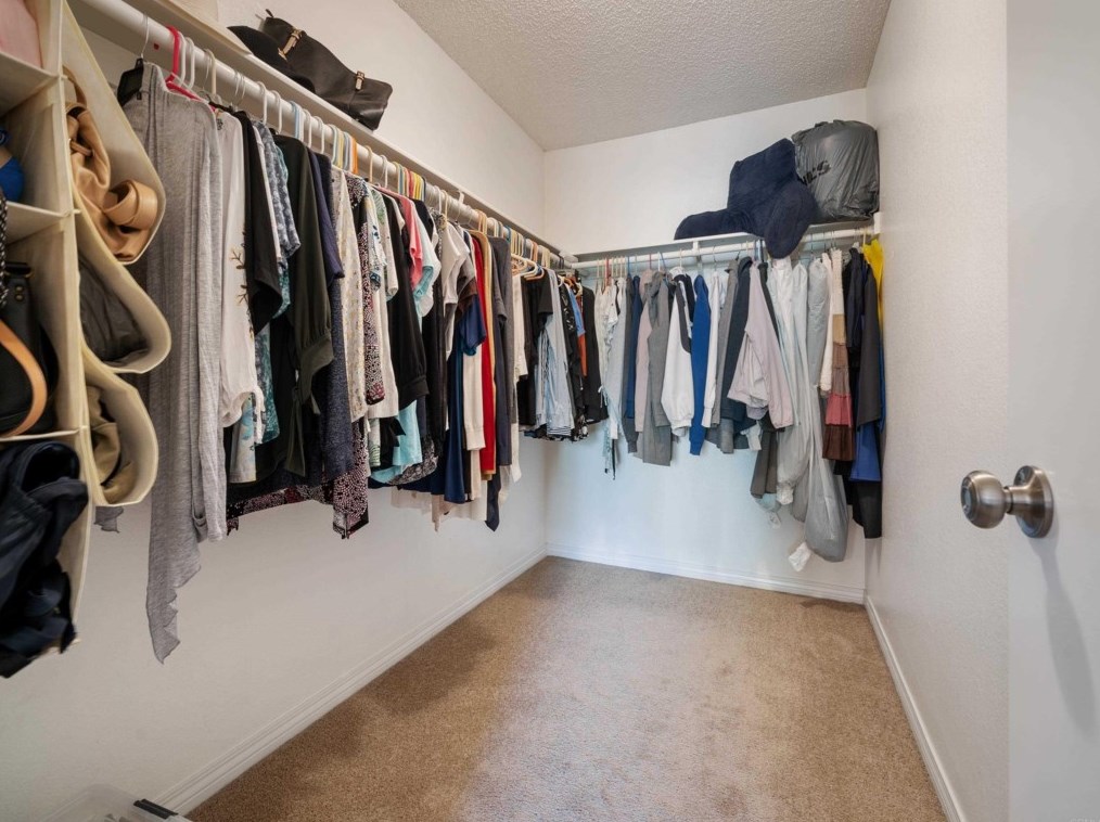1268 Avocado Ave, Escondido CA  92026-2417 exterior