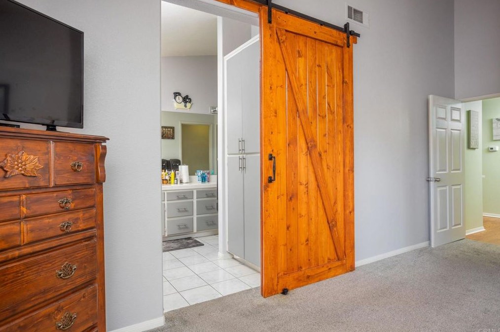 4895 Lake Shore Pl, Fallbrook CA  92028-7827 exterior