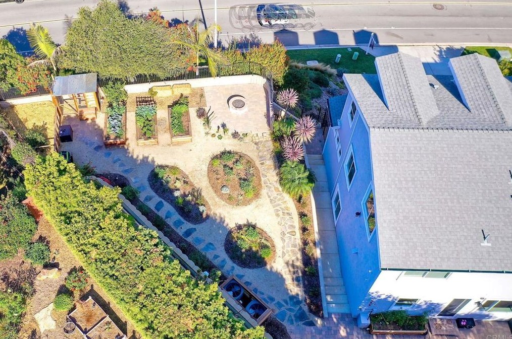 2559 Fire Mountain Dr, Oceanside, CA 92054