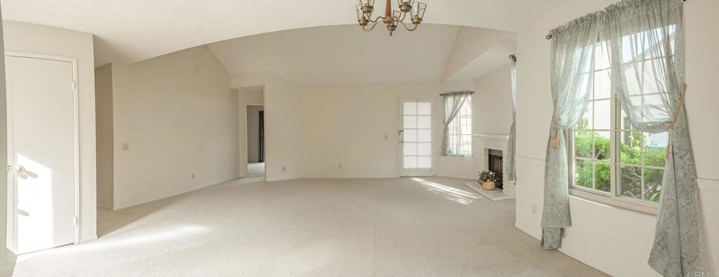 464 Nantucket Gln, Escondido CA  92027-2761 exterior