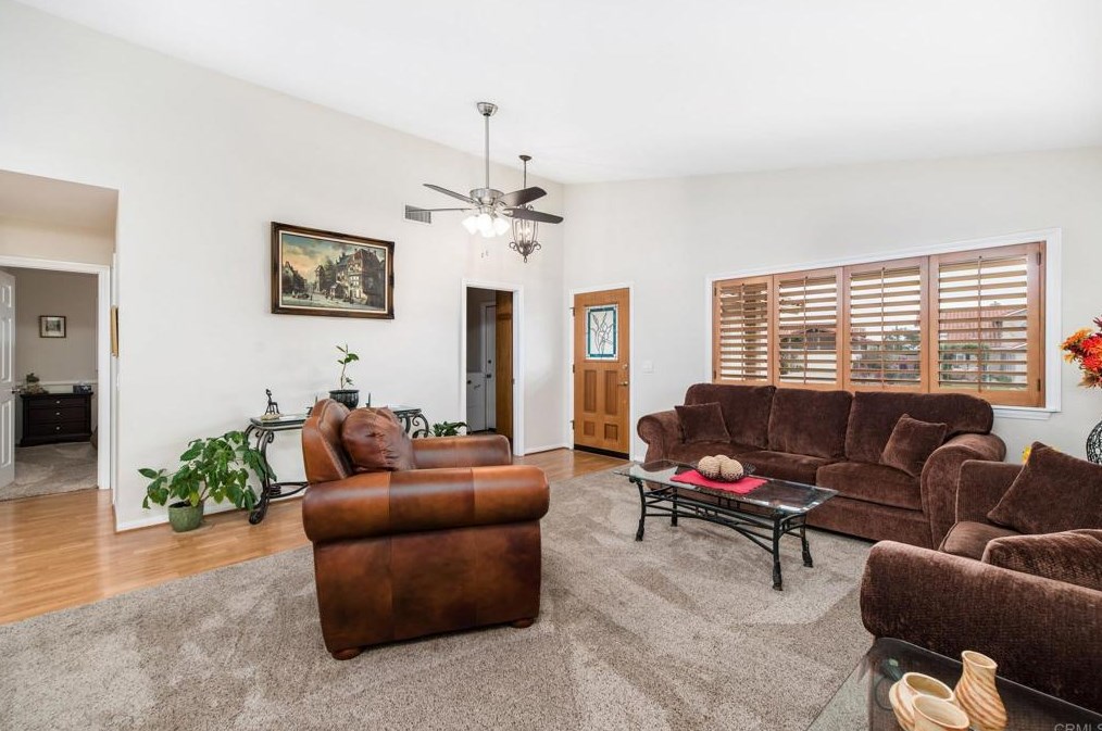 1039 Ridge Heights Dr, Fallbrook CA  92028-3672 exterior