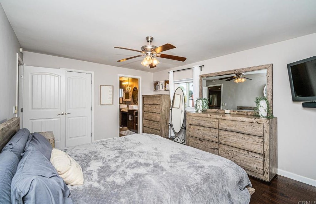 1925 Alexander Dr, Escondido CA  92025-6404 exterior