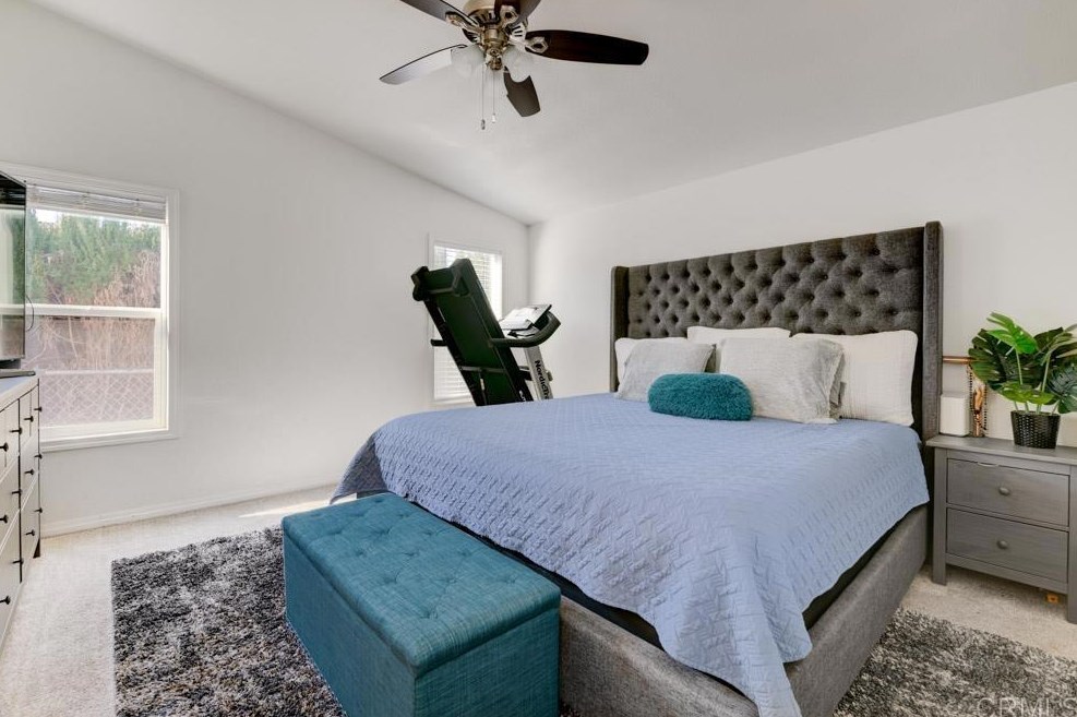 13613 Poinsettia Dr, Poway CA  92064-4025 exterior