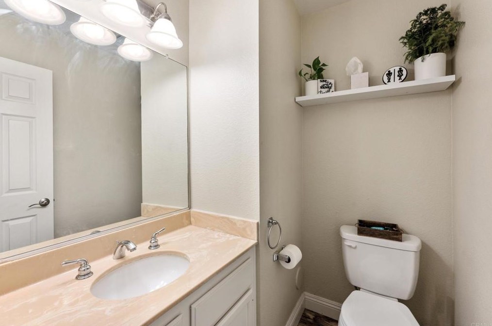 39361 San Thomas Ct, Murrieta CA  92562-4537 exterior