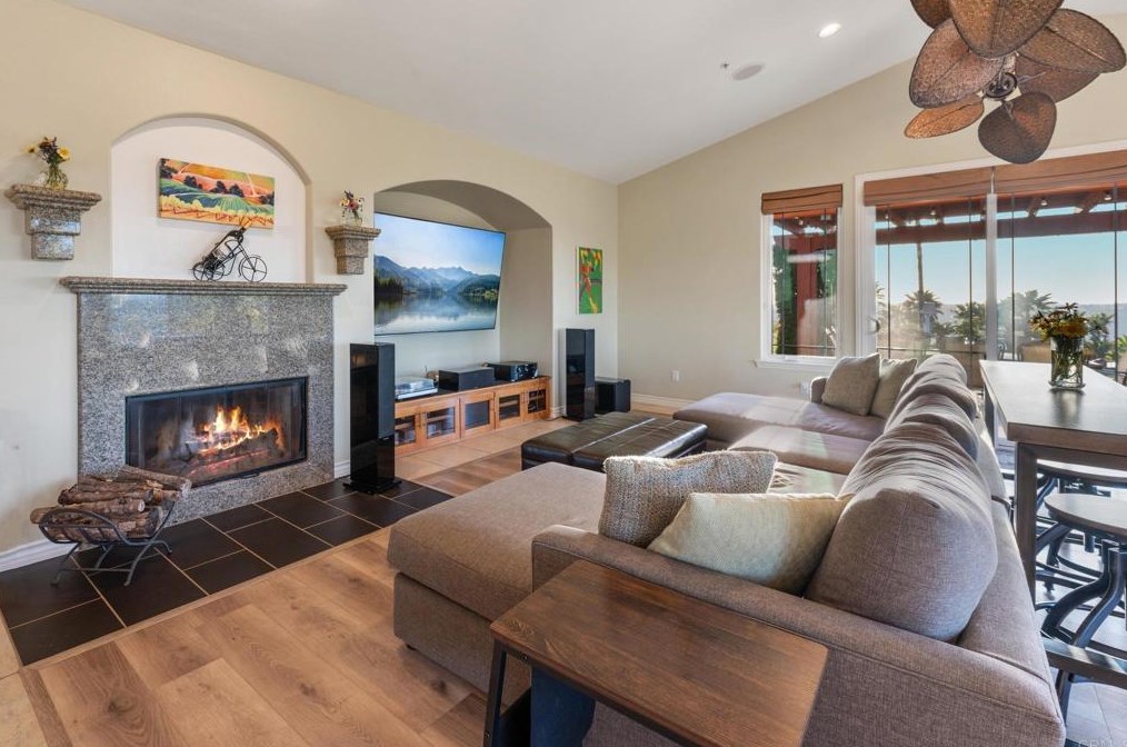 2974 Sumac Rd, Fallbrook CA  92028-8704 exterior