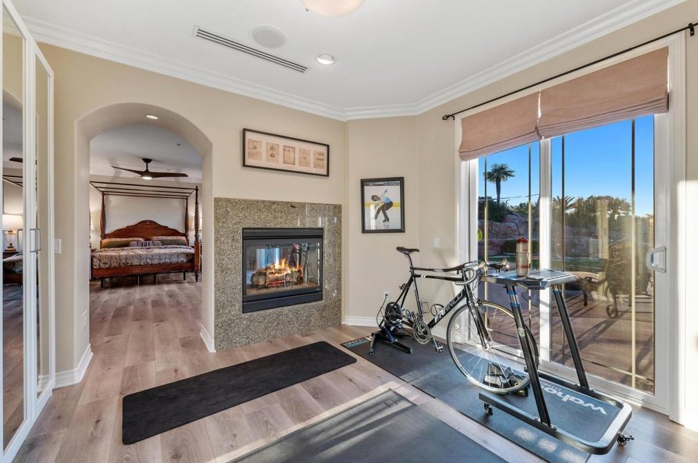 2974 Sumac Rd, Fallbrook CA  92028-8704 exterior