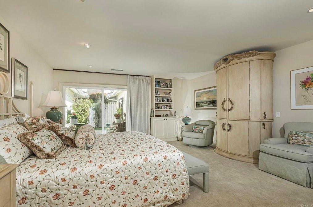 6157 Paseo Delicias, Rancho Santa Fe CA  92067 exterior