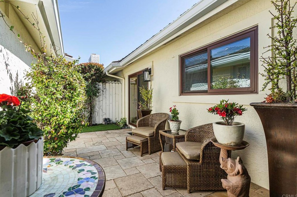 6157 Paseo Delicias, Rancho Santa Fe CA  92067 exterior