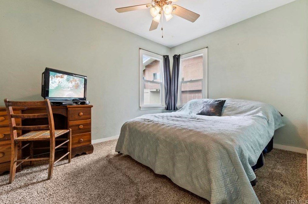 241 13th Ave, Escondido CA 92025-5707 exterior