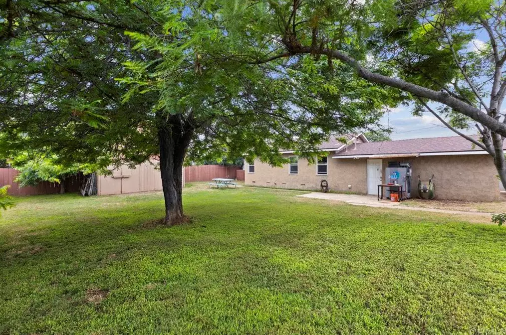 241 13th Ave, Escondido CA 92025-5707 exterior