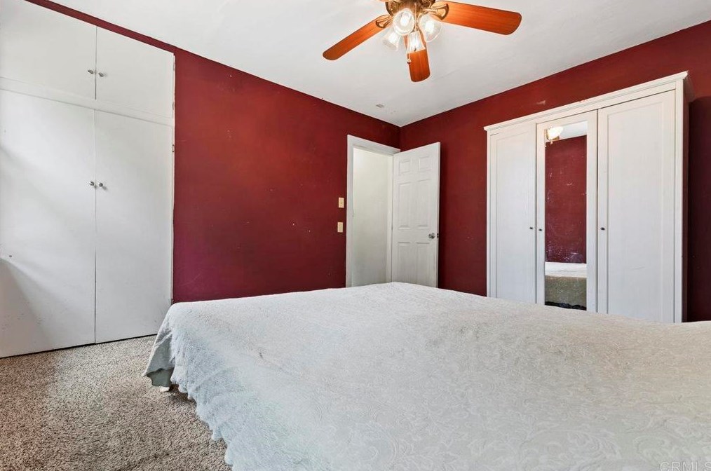 241 13th Ave, Escondido CA 92025-5707 exterior