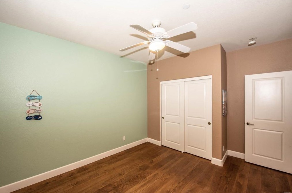 2589 Honeybell Ln, Escondido CA  92027-1847 exterior