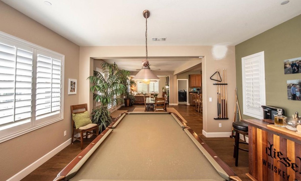 2589 Honeybell Ln, Escondido CA  92027-1847 exterior