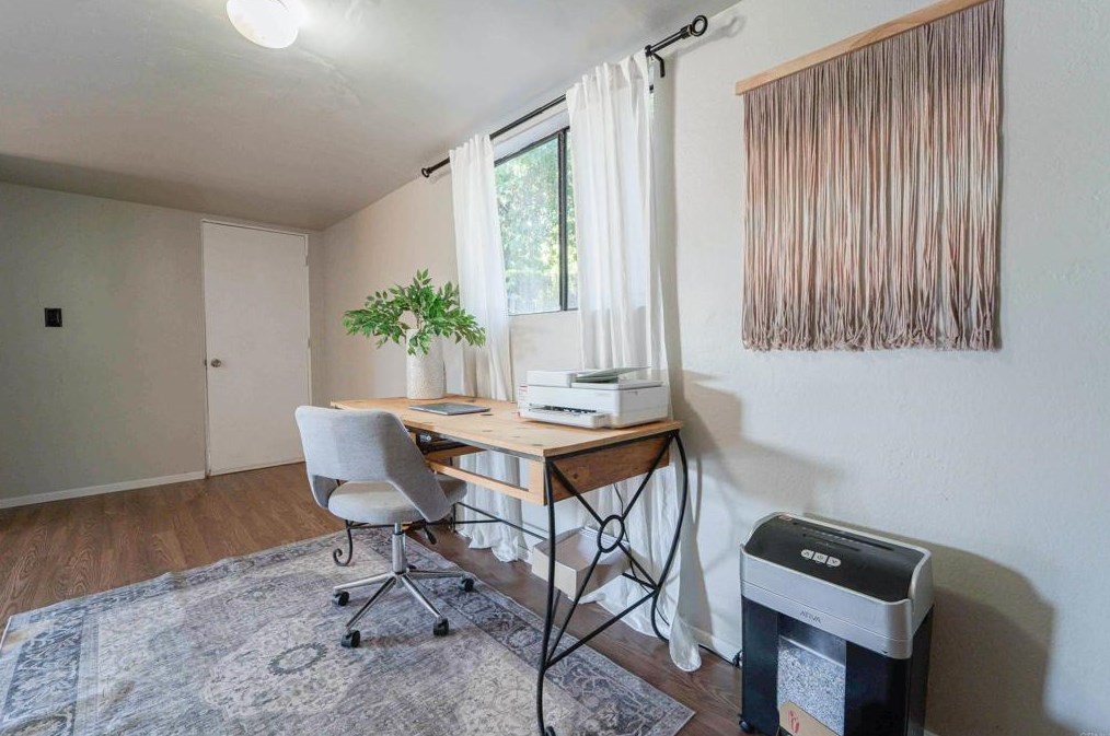 1344 Top Rail Ln, Escondido CA  92027-4407 exterior