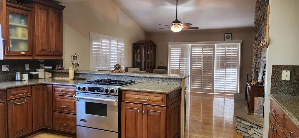 27430 Columbia St, Hemet CA  92544-8162 exterior