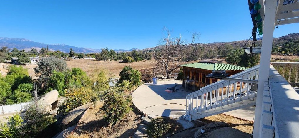 27430 Columbia St, Hemet CA  92544-8162 exterior