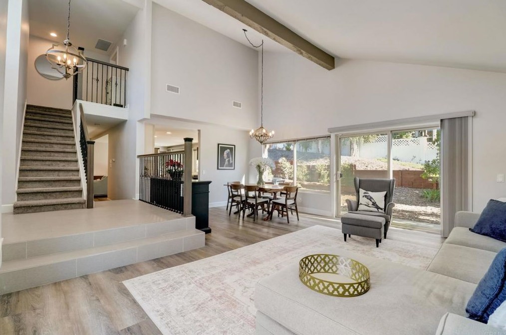 1934 David Dr, Escondido, CA 92026