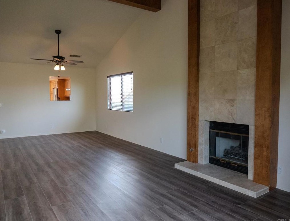 1138 Crescent Ridge Rd, Fallbrook CA  92028-3658 exterior