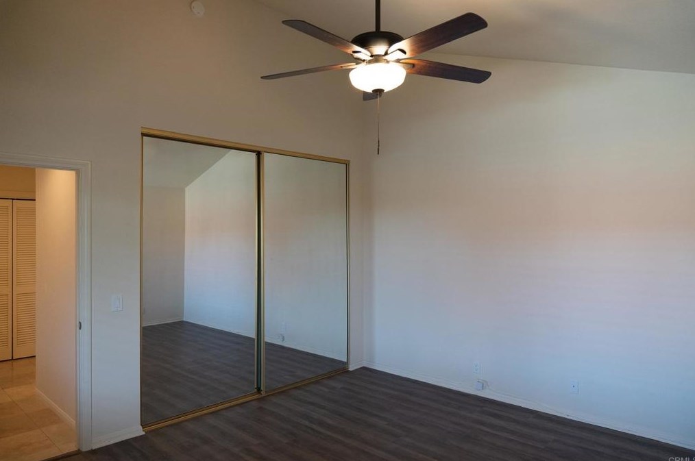 1138 Crescent Ridge Rd, Fallbrook CA  92028-3658 exterior