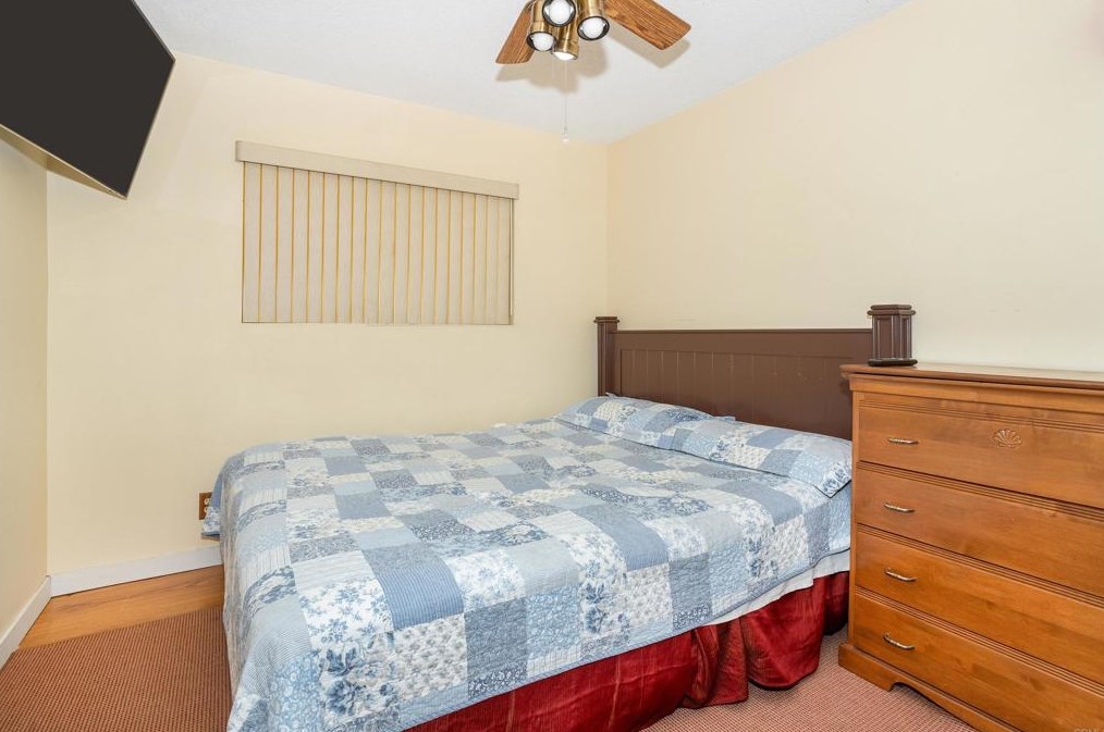 709 Daisy St, Escondido CA  92027-2140 exterior