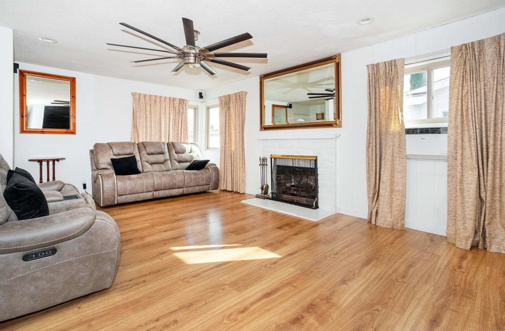 709 Daisy St, Escondido CA  92027-2140 exterior