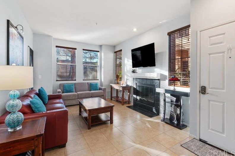 18650 Caminito Cantilena #282, San Diego, CA 92128