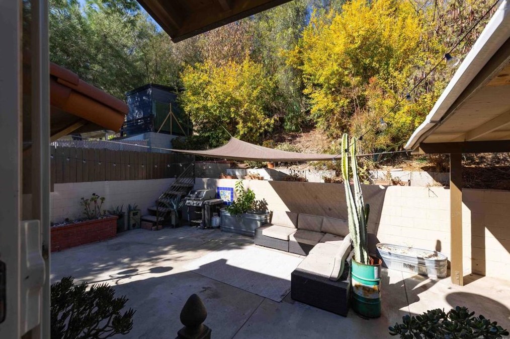 4917 Ithaca Ave, Los Angeles CA  90032-3310 exterior