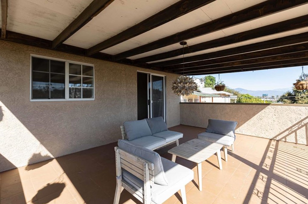 4917 Ithaca Ave, Los Angeles CA  90032-3310 exterior
