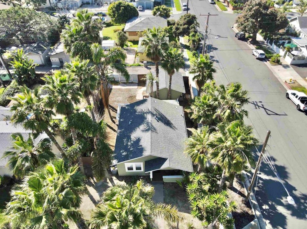 621 Horne St, Oceanside CA  92054-2418 exterior